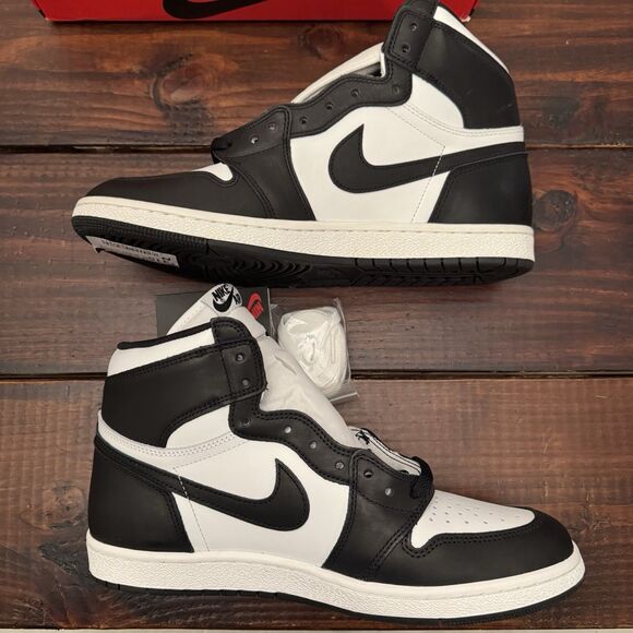 Air Jordan 1 Retro High \'85 Black White Shoes main image 11